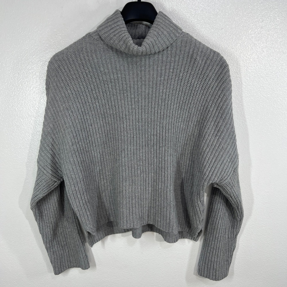 Abercrombie‎ & Fitch Cropped Turtleneck Sweater Large Gray Ribbed Cozy Knit Soft